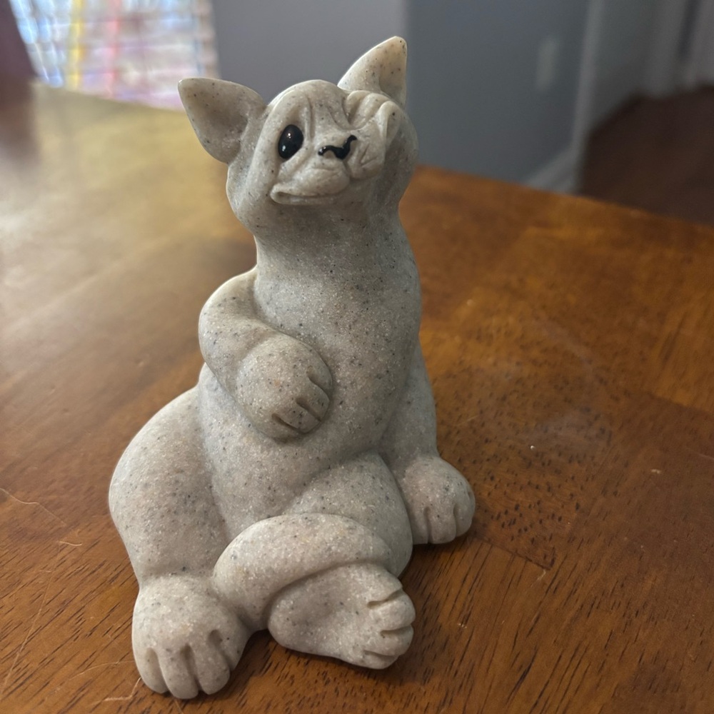 2000 Quarry Critters Carla the Cat Figurine by Second Nature Design